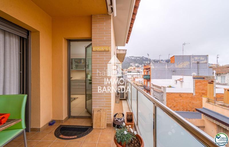 Foto 8f98c8d3-edb6-44b7-8bd1-3707e0563bce. Piso en del almirallf gravina 43 dúplex en venta en centro. en Roses