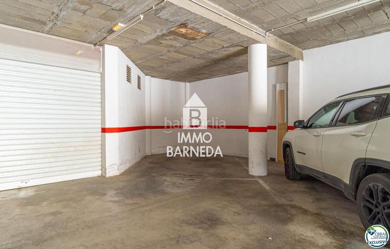 Foto f211bc24-3834-4b93-b7eb-51b33c20bf12. Piso en del almirallf gravina 43 dúplex en venta en centro. en Roses