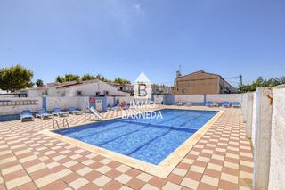 Casa in Sector aeroclub biblos 74. Casa con licencia turística y piscina comunitaria sur en empuria