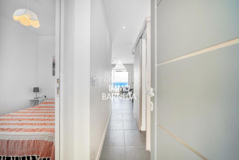 Foto 50bbc5a1-6a34-4d7b-a6c0-56ade58214d2. Piso en diaz pacheco 88 apartamento exclusivo completamente reformado en primera línea de mar con licencia turística playa de la almadraba, en Roses