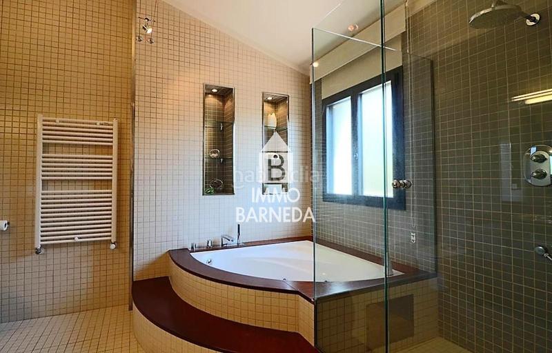 Foto 41c38f27-ca42-4a96-8b9c-f6f11b4bf61e. Chalet en mig 4 villa totalmente renovada en la exclusiva zona golf en Peralada