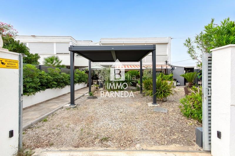 Foto b663a988-5afb-49aa-8733-10e12e7dfc12. Casa adosada en cala curta 3 encanto, privacidad y estilo en una casa única en planta baja en Roses