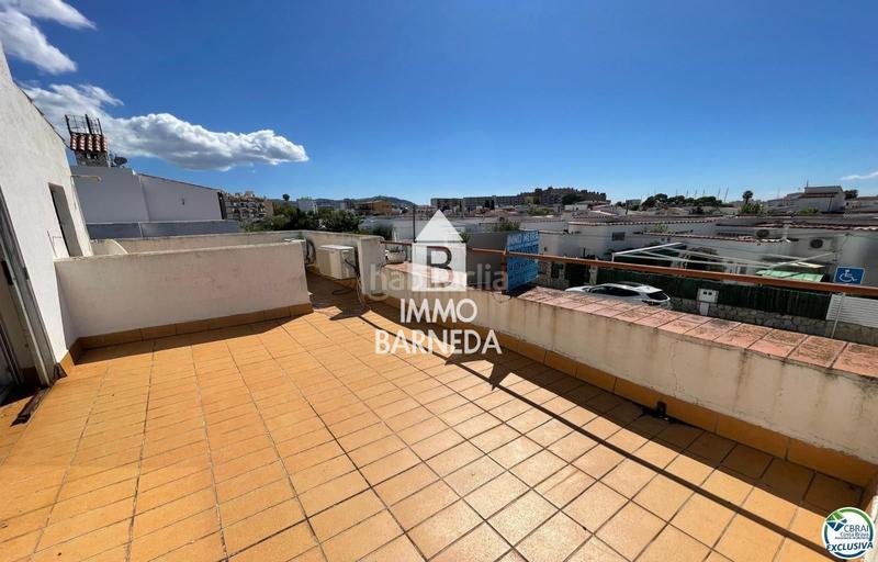 Foto 5ef3ab0f-ccd8-47f0-a6c7-6464c05dc2e4. Chalet en cala d´or 1 bonito chalet adosado con 321 m2 de parcela, 120 m2 construidos. en Roses