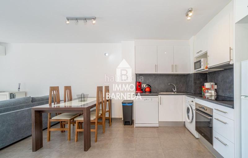 Foto 2fa020b3-5771-47dd-b39b-58b0bc65e096. Piso en port empordà 8 n2-11 bonito apartamento en perfecto estado con solárium, plaza de aparcamiento subterránea y trastero incluidos en Empuriabrava