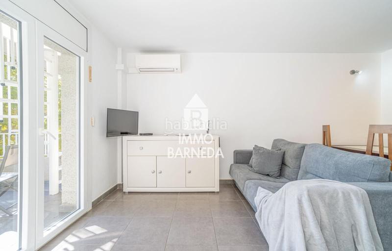 Foto 9398bb5e-7ec2-4377-90d3-864e48a86a61. Piso en port empordà 8 n2-11 bonito apartamento en perfecto estado con solárium, plaza de aparcamiento subterránea y trastero incluidos en Empuriabrava