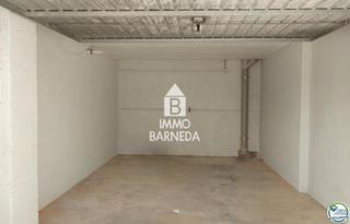 Aparcament cotxe  Del pastor 4. Garaje cerrado de 17 m en venta en santa margarita roses
