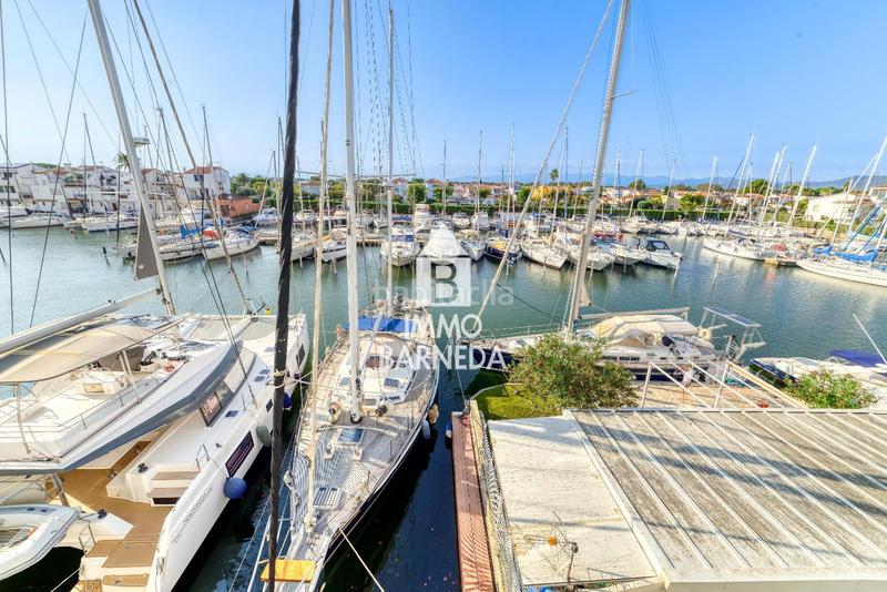 Foto 5056b9b7-f522-4612-8907-deed48a6642e. Pis a port grecs 1 a Port Grec - Port Moxó Empuriabrava