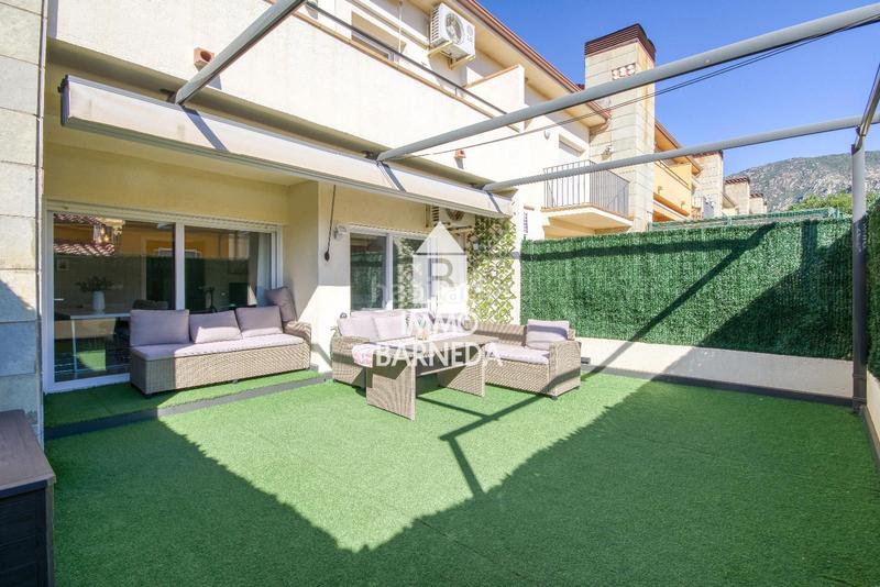 Foto 3e6f4a87-b83f-49d6-ab68-624aa30bfe16. Casa adosada en mas bohera 27 casa adosada moderna y luminosa en palausaverdera en Palau-saverdera