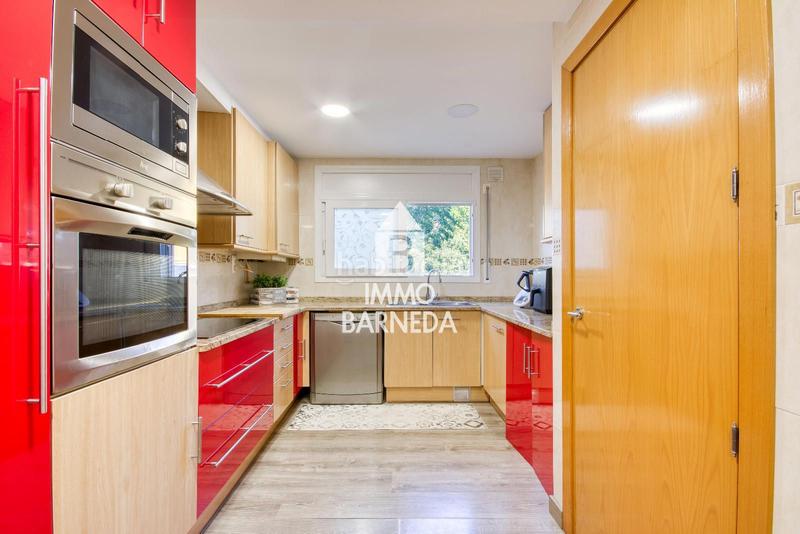 Foto b2773b9b-8fd4-4522-a5b5-c89864a741e8. Casa adosada en mas bohera 27 casa adosada moderna y luminosa en palausaverdera en Palau-saverdera