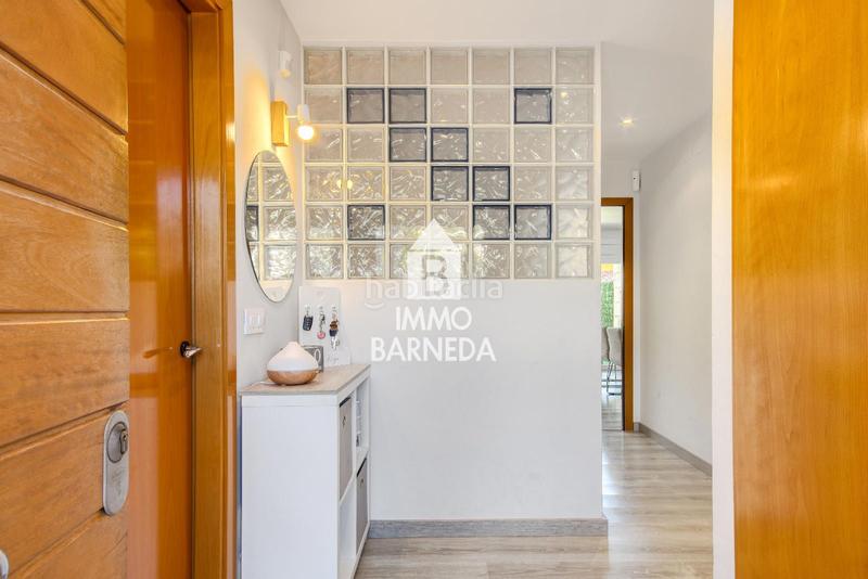 Foto cae9a212-2727-4d22-ba80-6ced03995ebe. Casa adosada en mas bohera 27 casa adosada moderna y luminosa en palausaverdera en Palau-saverdera