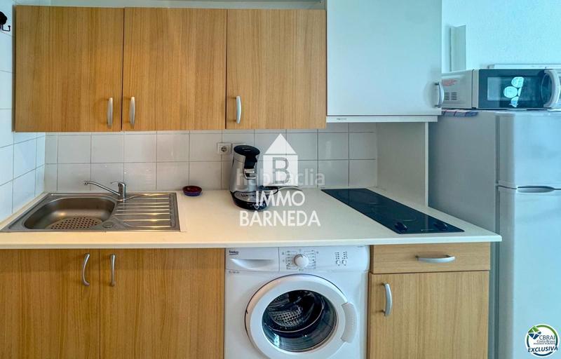 Foto 677c9bf9-7482-42f2-b712-05bed6a717ed. Appartamento in de cala rostella 3 in Salatar Roses