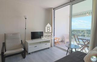 Etagenwohnung  Sector muga 4. Apartamento con vista al mar, gran terraza y licencia turística.