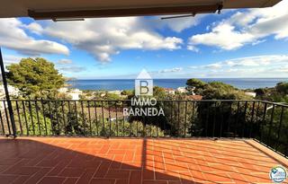 Appartement  Abat oliva 33. Apartamento reformado con vistas panorámicas al mar en super fen