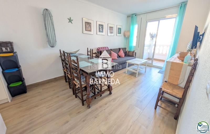 Foto 5bb40014-fdc0-4e15-850d-17cf5f2219fc. Flat in canal 27 in Moxó - Sant Mori Empuriabrava