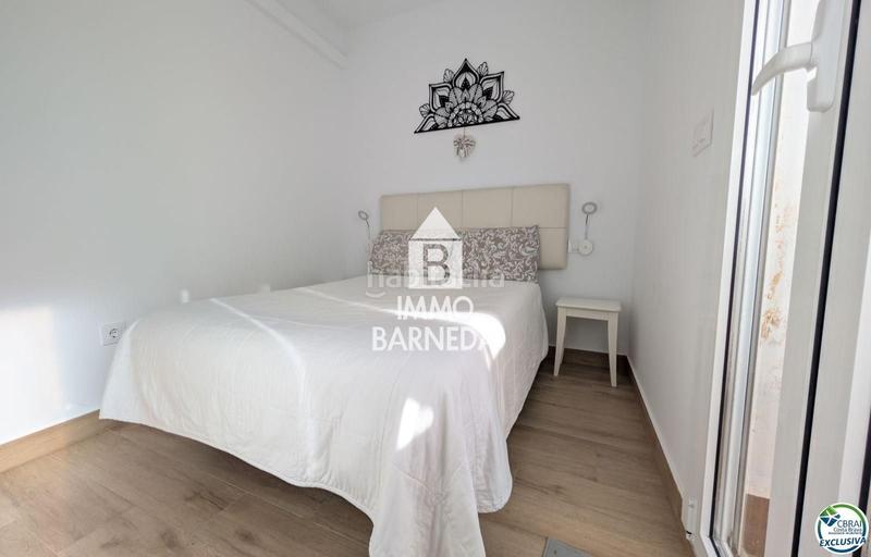 Foto 6db77918-8436-4322-ba87-5d19fd877217. Flat in canal 27 in Moxó - Sant Mori Empuriabrava