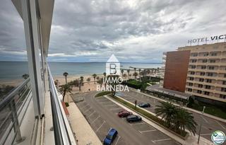 Piso en Gola estany 10. Apartamento en 1 linea de mar en la zona de santa margaritaroses
