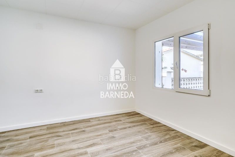 Foto a3e54b8a-f085-4096-b18d-72f9e33ada6d. Casa a carlit 35 a Carlit - Montseny Empuriabrava