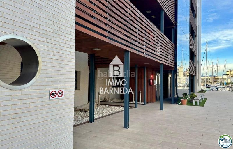 Foto c6ed56c9-c399-4811-8729-7834e372e8ca. Piso en del cap de la gola 28 encantador apartamento con licencia turística y vistas al canal en Roses