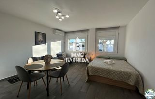 Piso en Port emporda 9. Estudio con licencia turistica