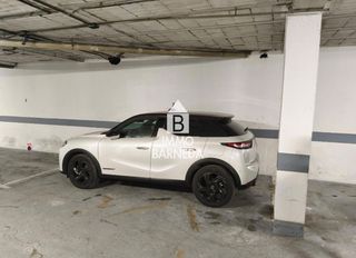 Aparcament cotxe a Madrid 35. Plaza de parking subterránea de 14 m en el centro de roses con a