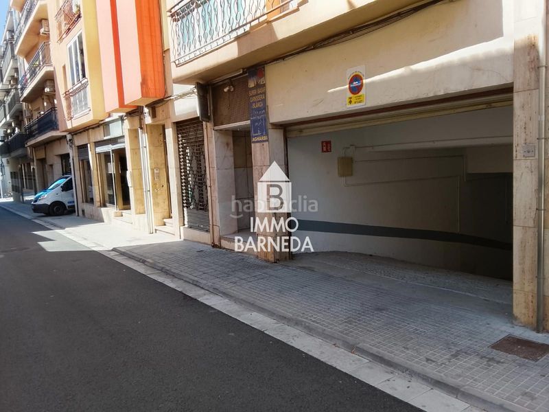 Foto 15d58510-c11b-4c26-9c81-3a188f82366e. Aparcament cotxe a madrid 35 a Centre Roses