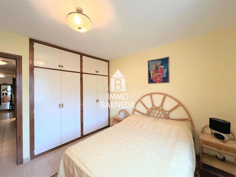 Foto 910a93b2-545c-47a4-be39-2f1c5aab2b32. Pis a Centre Roses