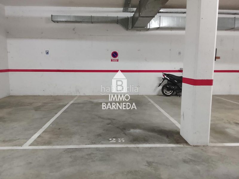 Foto 33ec71b6-c90d-4120-a39a-26799f96114c. Aparcament cotxe a Centre Roses