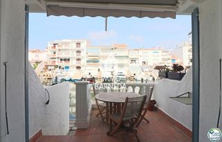 Chalet à Porto fino 44. Casa adosada con amarre privado de 10mx3m en porto fino, empuria