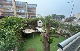 Pis  De la platja 30. Apartamento 1 habitación con jardín privado en santa margarita