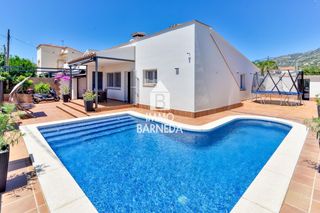 Chalet  Terra alta 5. Casa independiente reformada con piscina privada en mas boscà, r