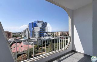 Pis  Delta muga 6. Apartamento en primera línea de mar en empuriabrava
