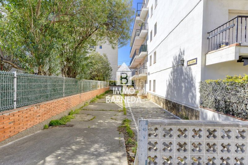 Foto e8859dcb-a20e-49f8-9635-b2953d9ef4a6. Flat in bernat metge 3 in Salatar Roses