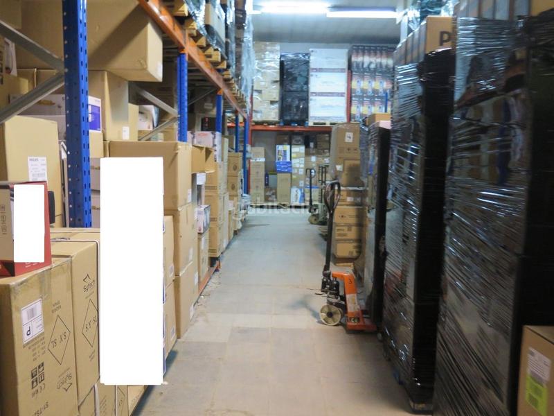 Foto e37cad73-1f02-42bc-b955-993486b6e4fd. Nau industrial amb calefacció a Can Palet II - Santa Eulàlia Terrassa