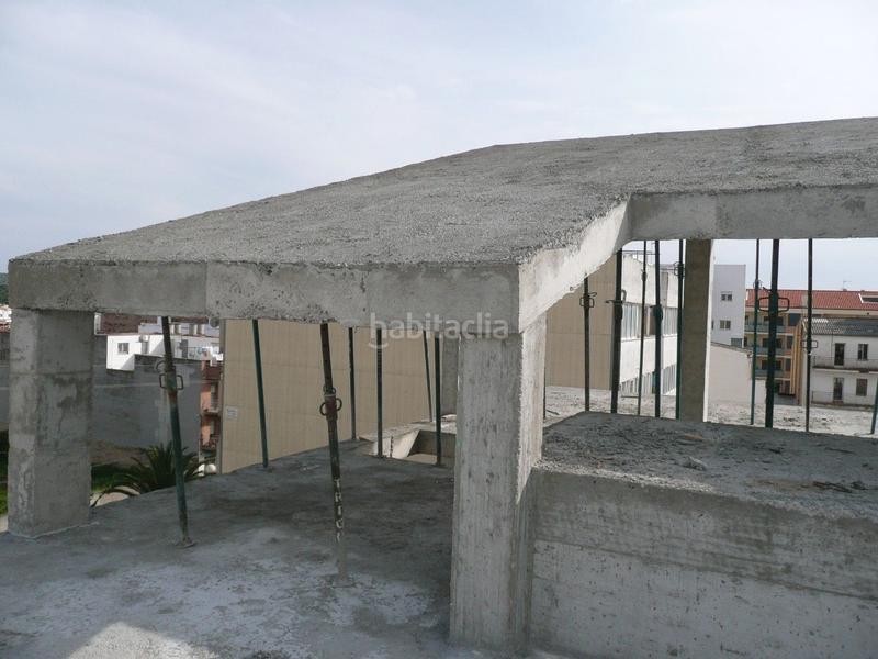 Foto ab9050b5-5bda-47e9-8f05-0de1decaedd2. Terrain résidentiel dans avinguda ramon salomon 13 dans Ulldecona