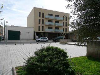 Pis a Passeig de les escoles 8a. Acabados 1ª calidad
