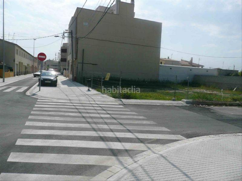 Foto 545e4bdc-118b-4358-9f2f-99122c0b54e3. Terreno residenziale in Deltebre