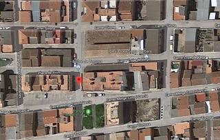 Terreny residencial  Carrer sant rafael. Centro 3 esquinas 2.100 m2 edifi