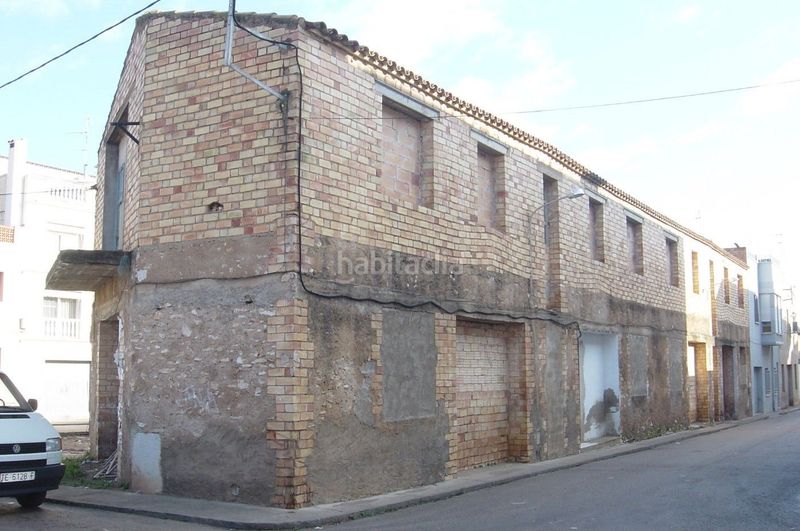 Foto 9ce50b52-8dfa-4f99-af54-d9d695061006. Terreno residencial centro 3 esquinas 2.100 m2 edifi en Santa Bàrbara