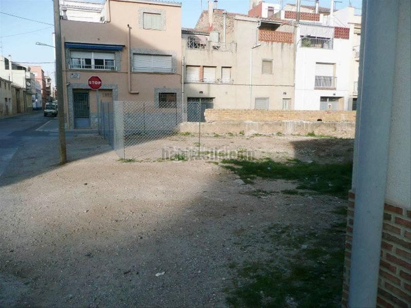 Foto 6c99c090-f7ed-43f2-984d-c856c65029d5. Terreny residencial a carrer doctor robert 19 a Ulldecona