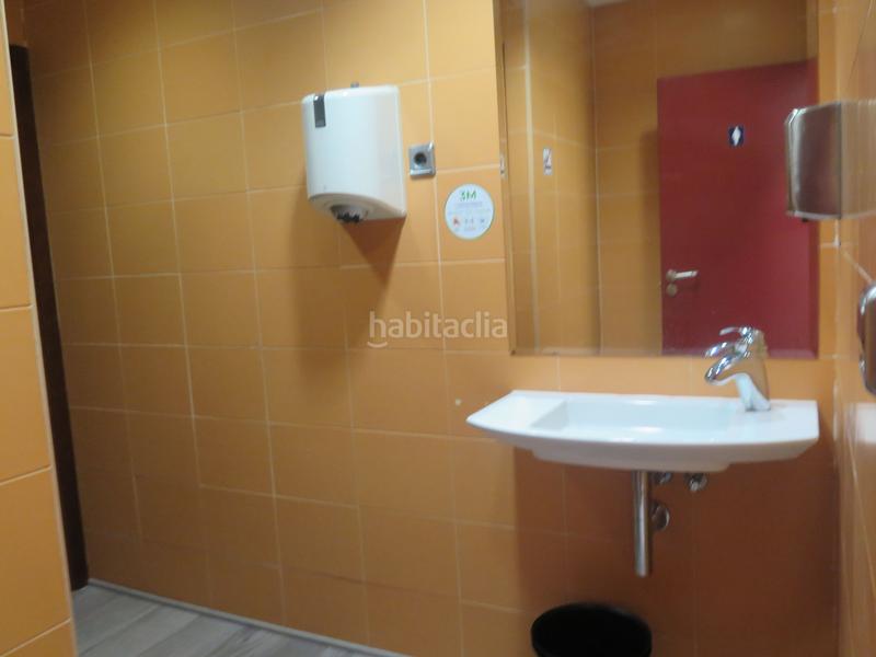 Foto 18076a3e-f89c-4a05-af97-a0247f294983. Alquiler oficina s con 10 despachos en Egara Terrassa