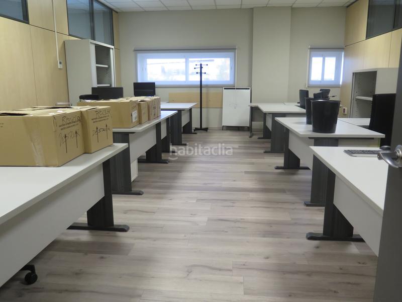 Foto 11885a3c-9228-4109-a34f-388c30e375c3. Location bureau dans Egara Terrassa