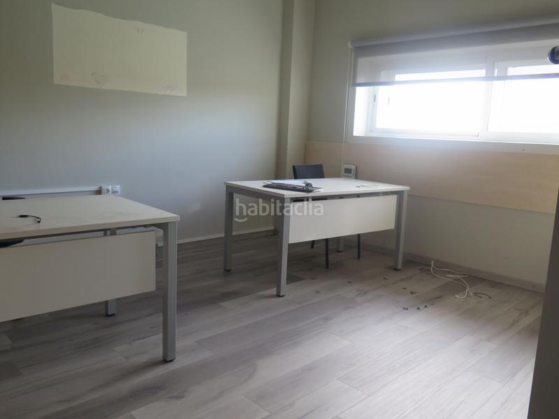 Foto 47396574-462c-4d16-b538-9d604710affe. Location bureau dans Egara Terrassa