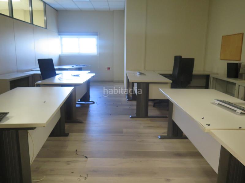 Foto 58d4fe5d-43a0-4570-98fc-c2ecc80cc70f. Location bureau dans Egara Terrassa