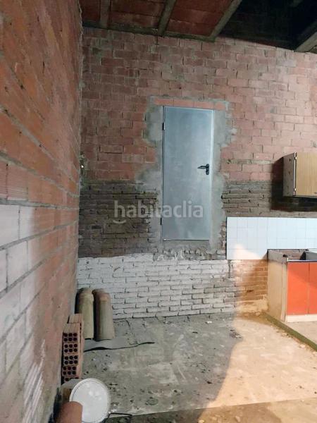 Foto c5fd41e9-db6e-4be7-8083-d7ba5910fdfe. Local comercial a Torrent d'en Pere Parres Terrassa