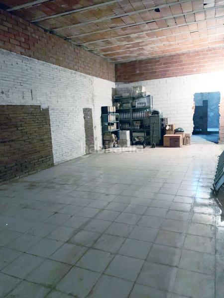 Foto d649eaee-0d55-44fb-ac04-ae444281355d. Local comercial a Torrent d'en Pere Parres Terrassa