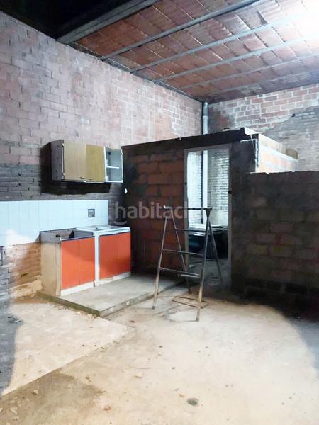 Foto ea0ffa77-dccd-4c7d-bad6-0e51d292652b. Local comercial a Torrent d'en Pere Parres Terrassa