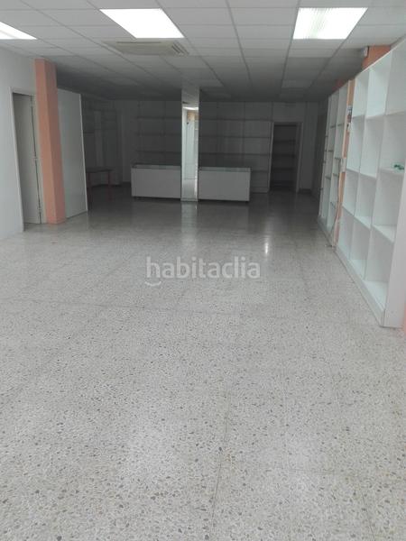 Foto 35abda21-8007-4627-944e-44f8bc1bb86b. Local commercial dans Torrent d'en Pere Parres Terrassa