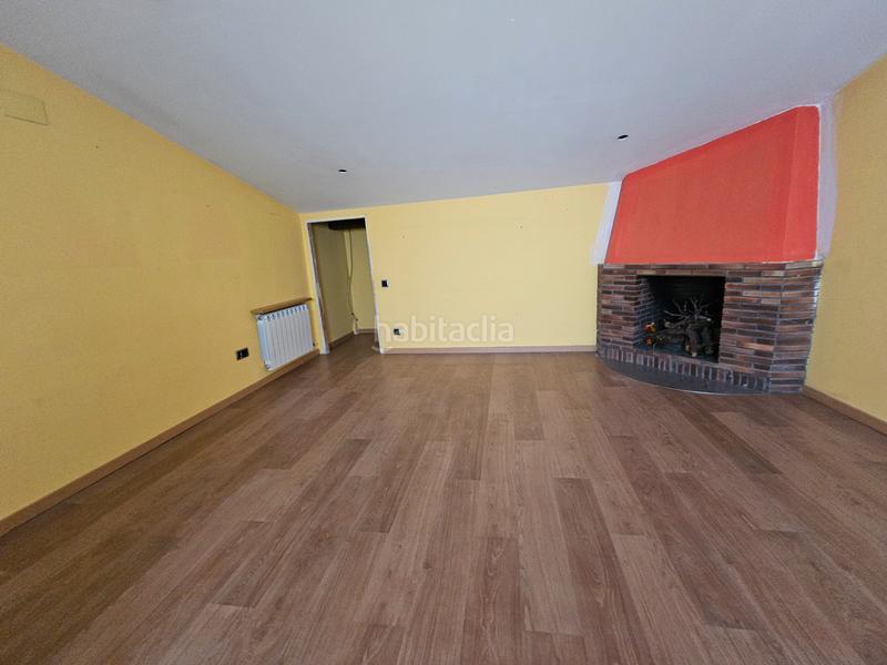 Foto 44ec09aa-32d4-4d85-9556-7499df6e3da4. Casa con riscaldamento in Barri del Centre Terrassa