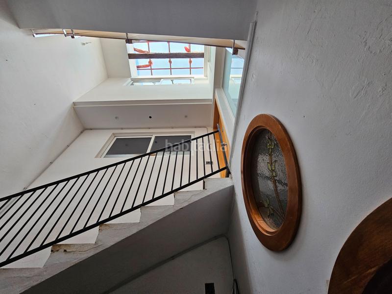 Foto 7d577b5b-8a5b-4f83-86ff-c4d9f72f205e. Casa con riscaldamento in Barri del Centre Terrassa