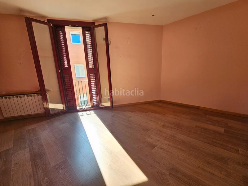 Foto 8a23791d-8f78-4f18-934c-153ae23f9846. Casa con riscaldamento in Barri del Centre Terrassa